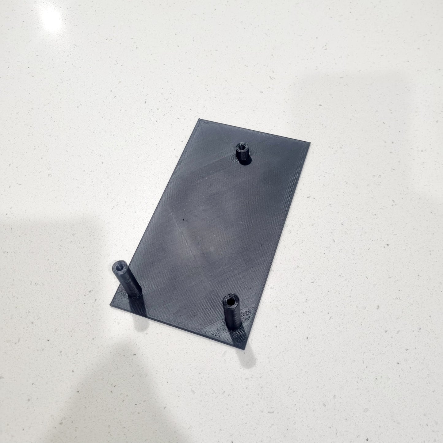 VL center console strengthener