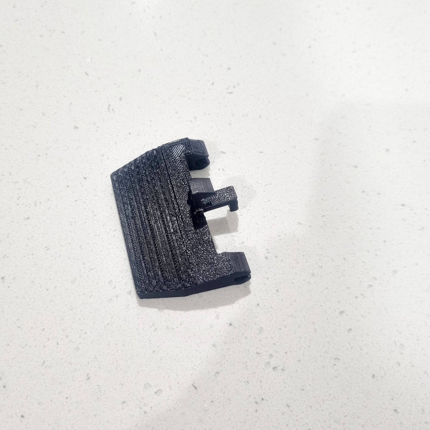 Vl center console high rise latch